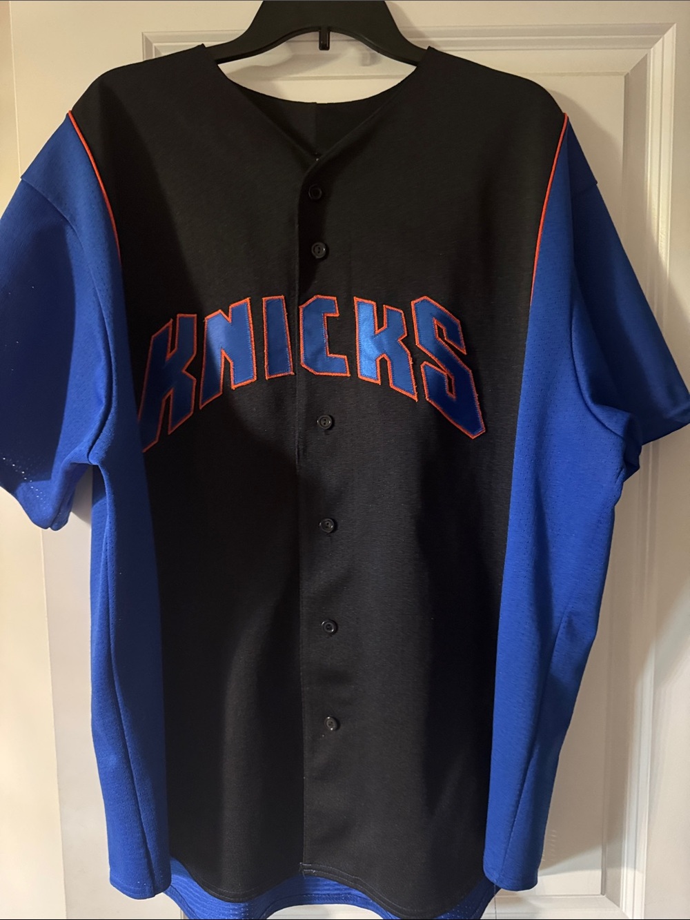 Authentic NBA New York Knicks jersey🏀🌟